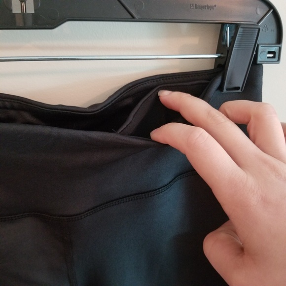 90 Degree Work Out Capris by Reflex - Picture 5 of 7